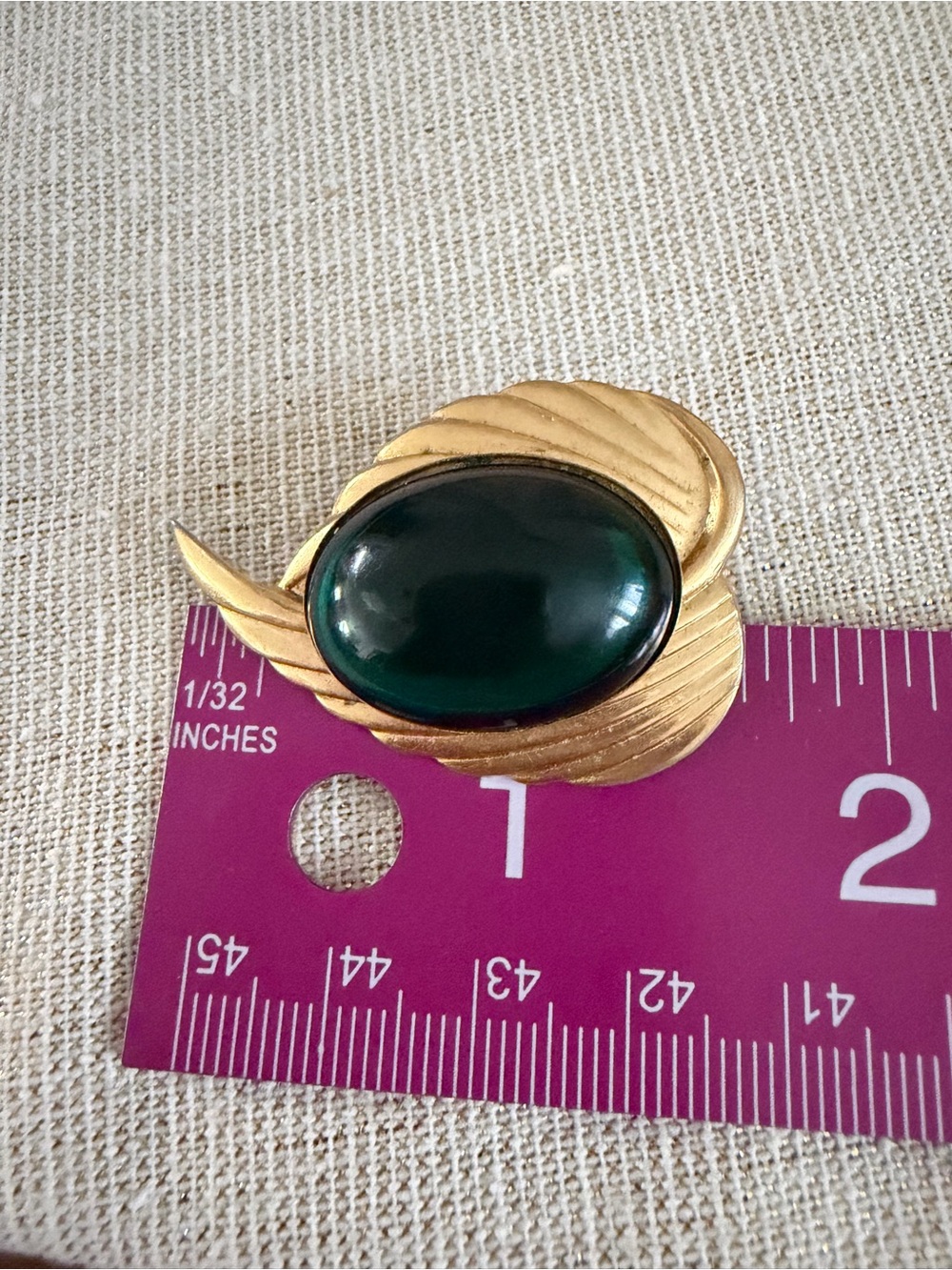 Vintage-Inspired Gold & Emerald Green Cabochon Clip-On Earrings - Women Jewelry - Picture 9 of 9